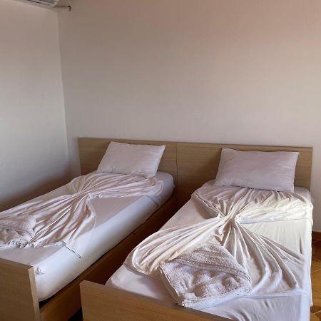 Sea View Apartments วญอเรอ ภายนอก รูปภาพ